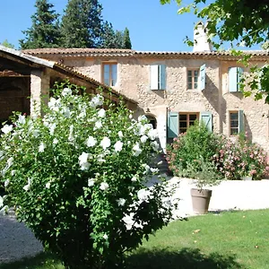le-moulin-des-pinchinats.fr-provencehotel.com/